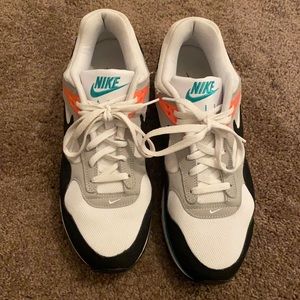 nike air max correlate